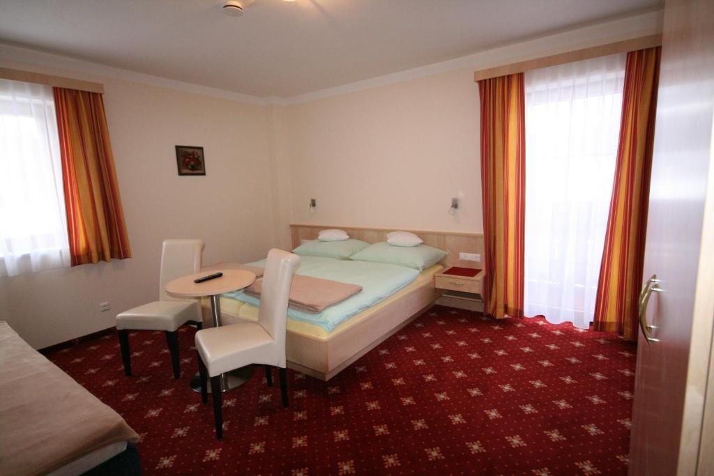 Pension Thorerhof Haus im Ennstal Habitación foto